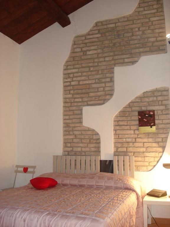 Villa Dea Fano Room photo